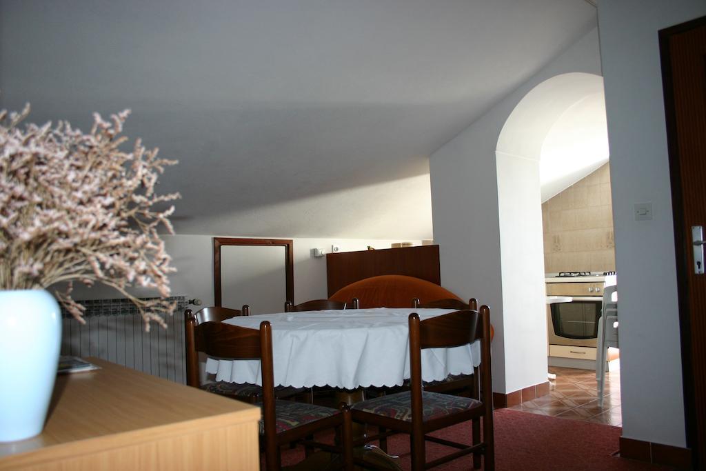 Apartments Grzunov 자다르 객실 사진